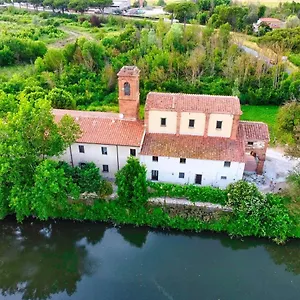Landhuis - Il Casale Toscano - 1900mt From The Tower Of & Trains Station - Free Parking - No Breakfast - No Air Conditioning But Fan - Only Self Check-in Access From 3 Pm, Pisa